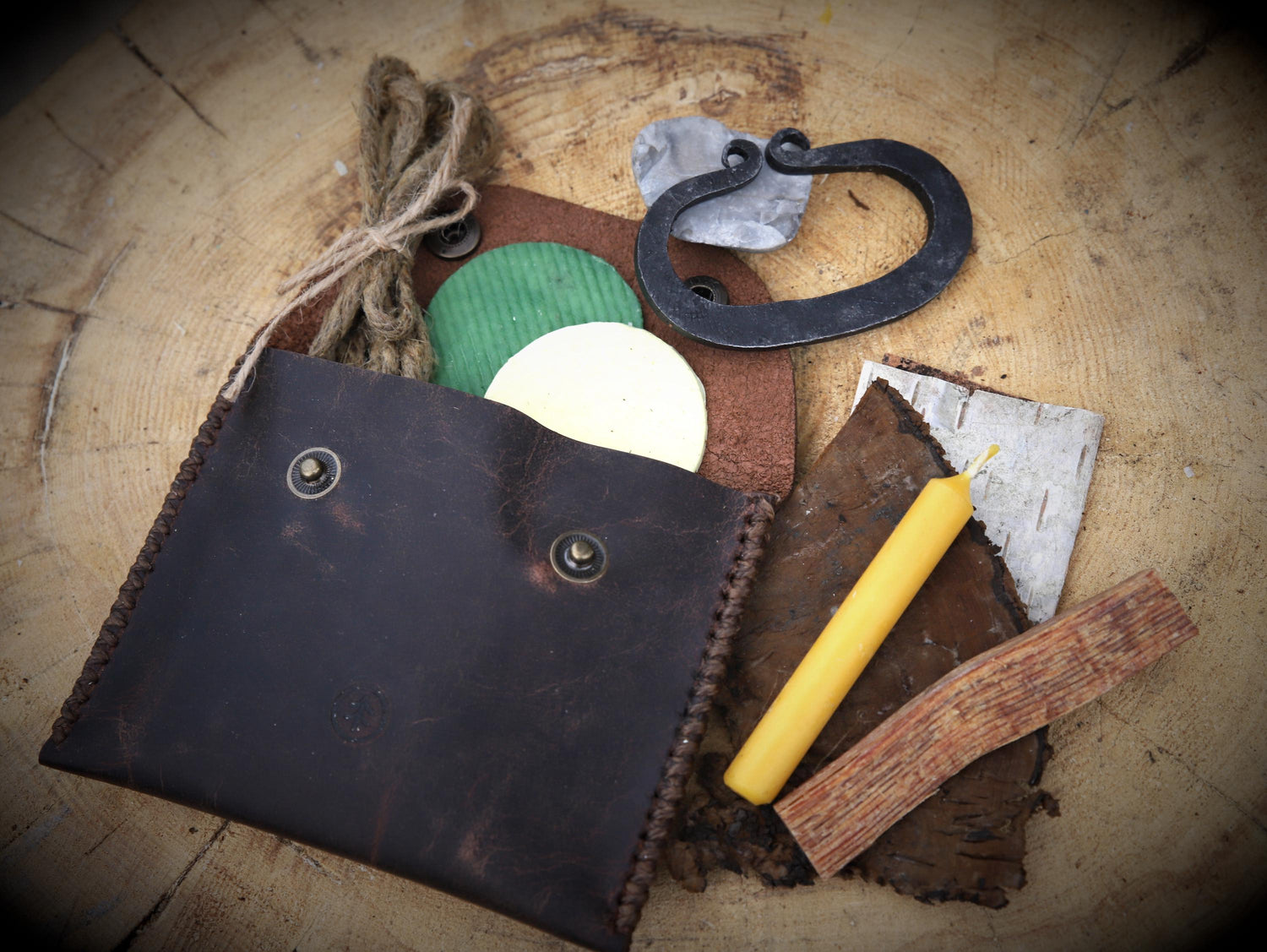 traditionelles Feuerkit