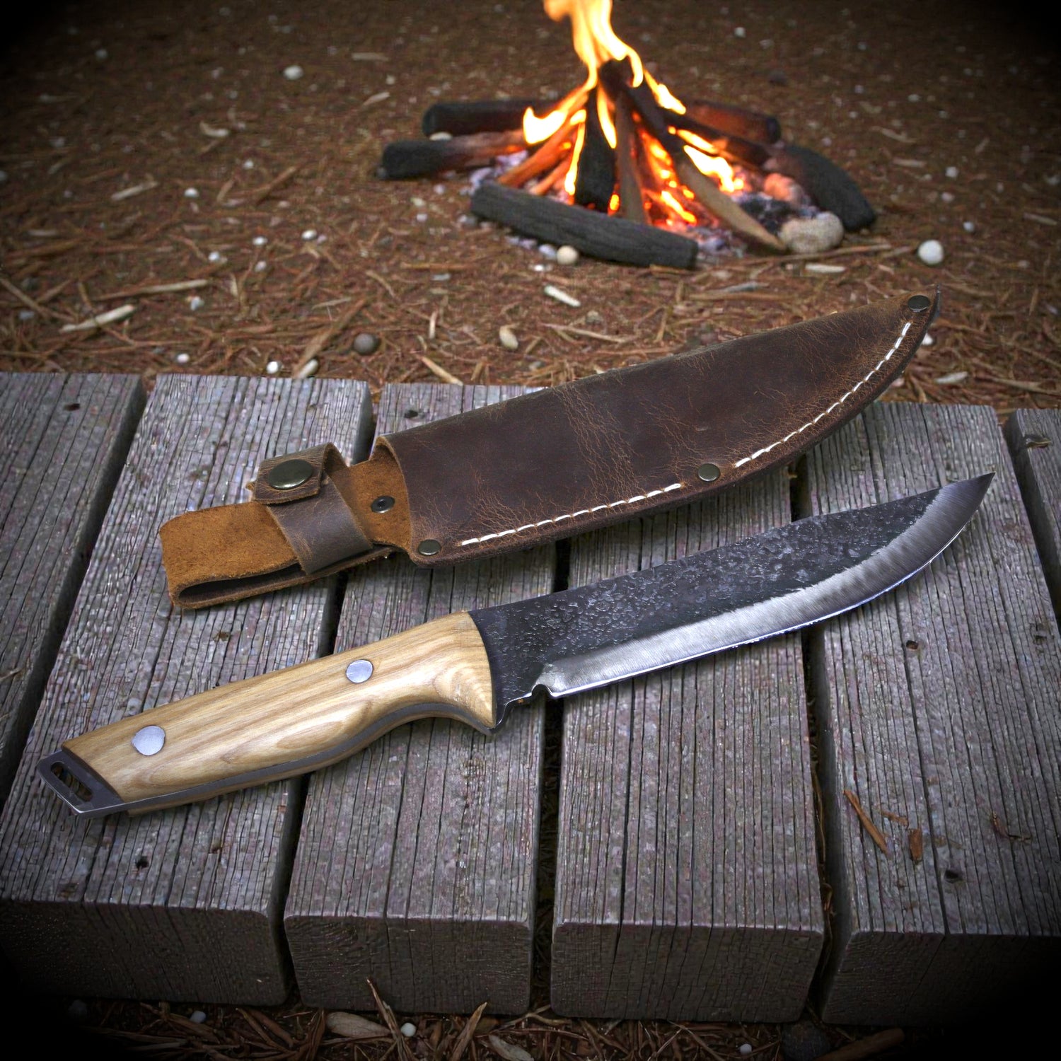 Handgeschmiedetes Bushcraft-Messer