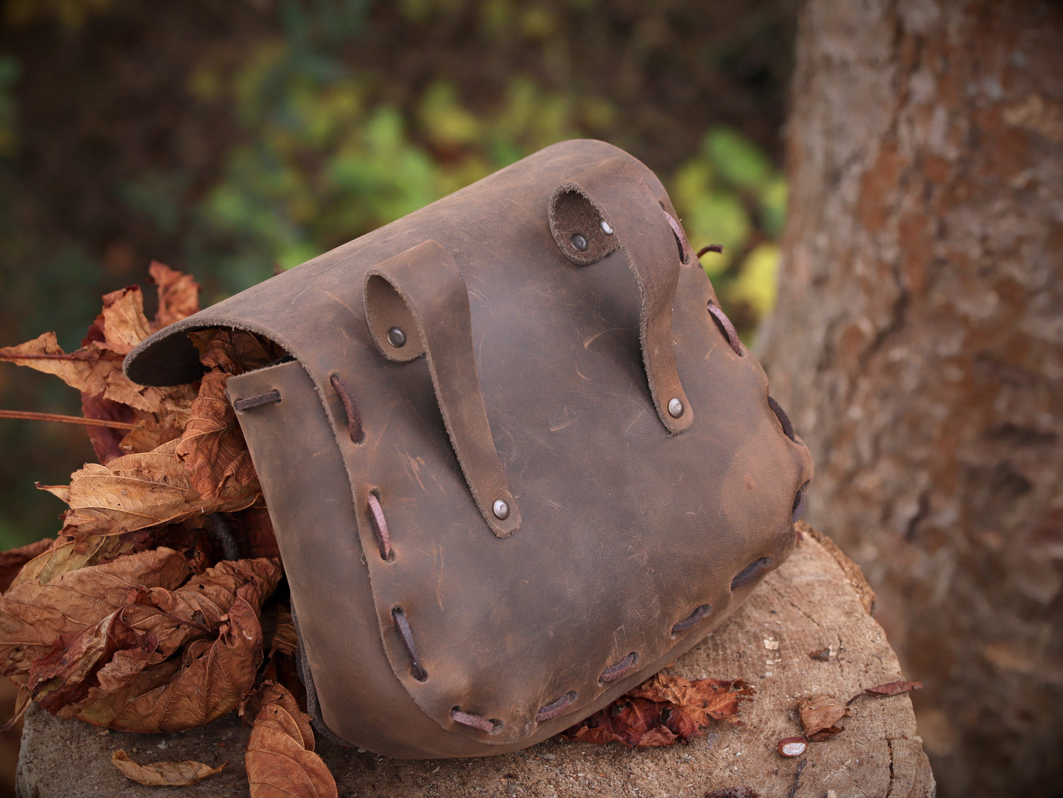 Gürtel-Ledertasche (Riemennaht)