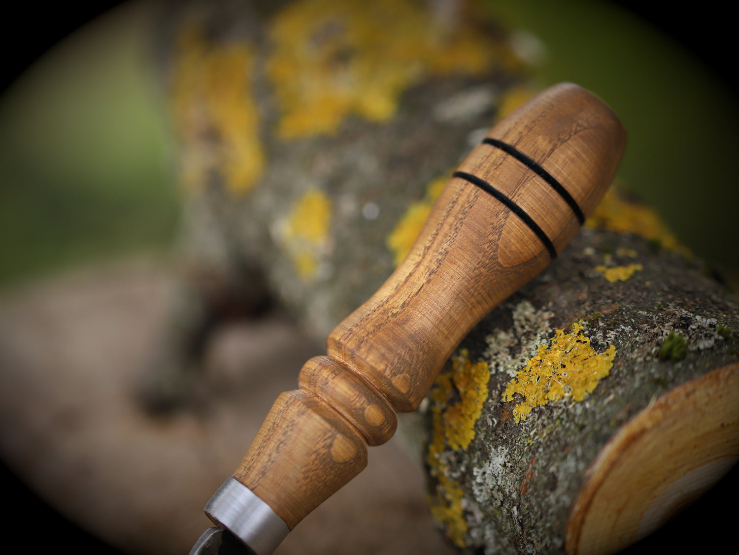 Premium spoon knife