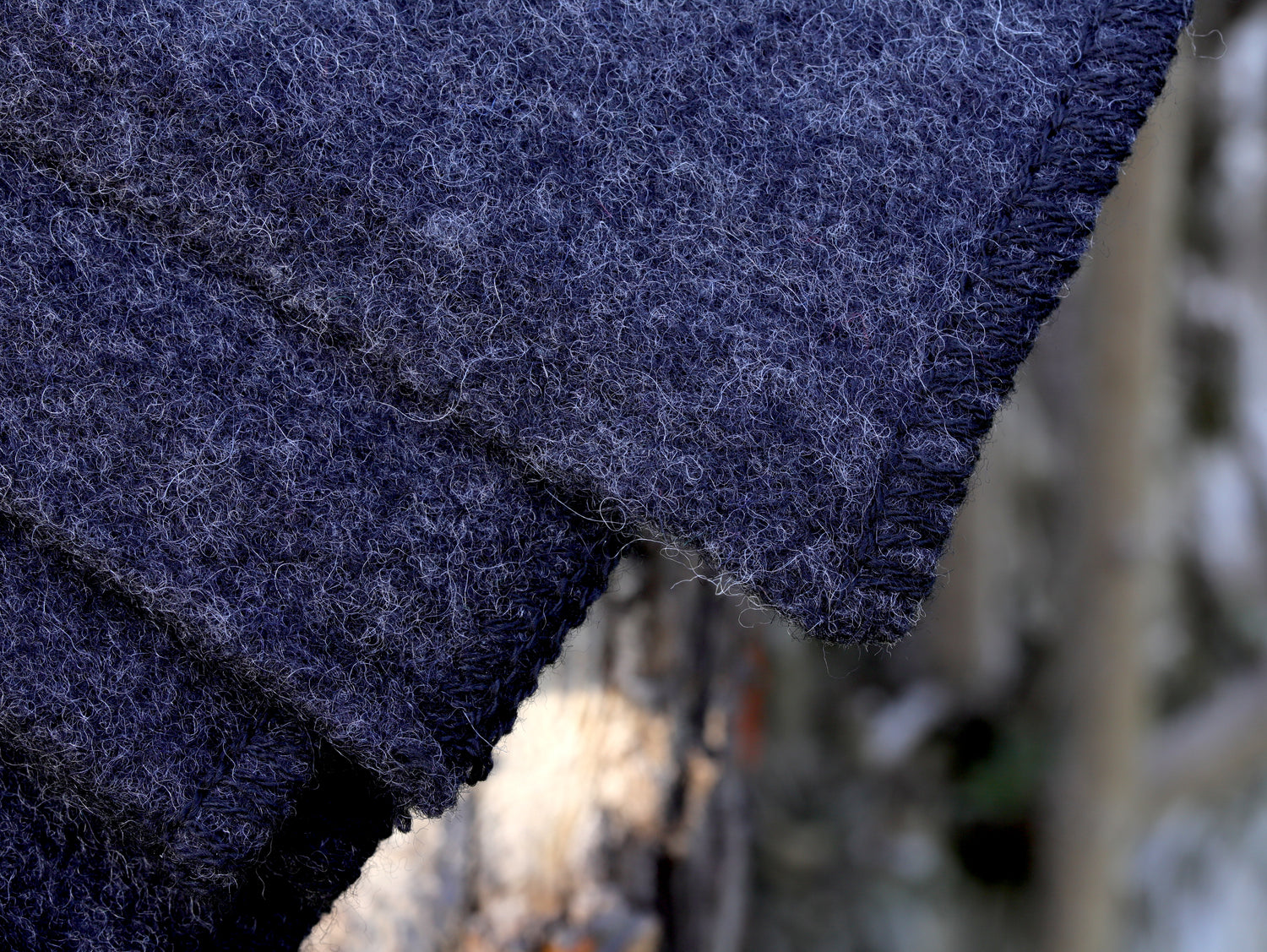 Lagerfeuerdecke – Leichte Outdoor-Decke aus 100% Wolle für die Wildnis