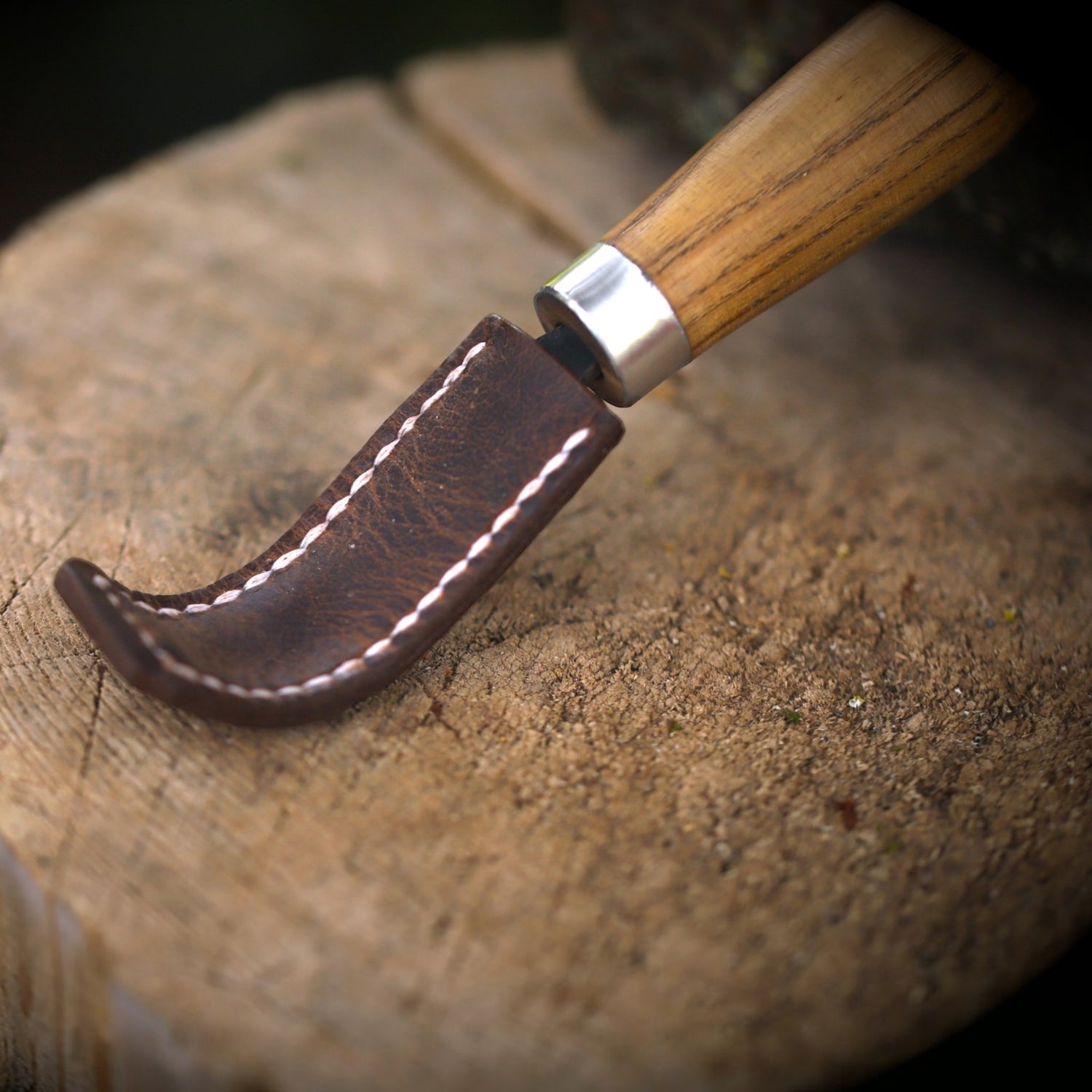 Handgeschmiedetes Löffelmesser mit langem Griff