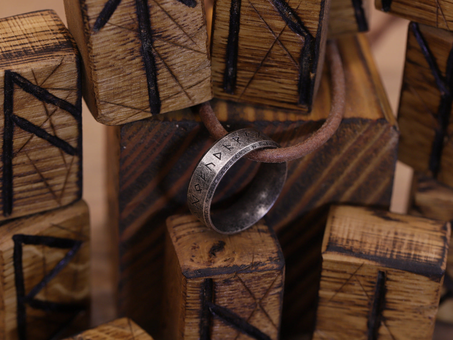 Halskette „Odin-Ring“