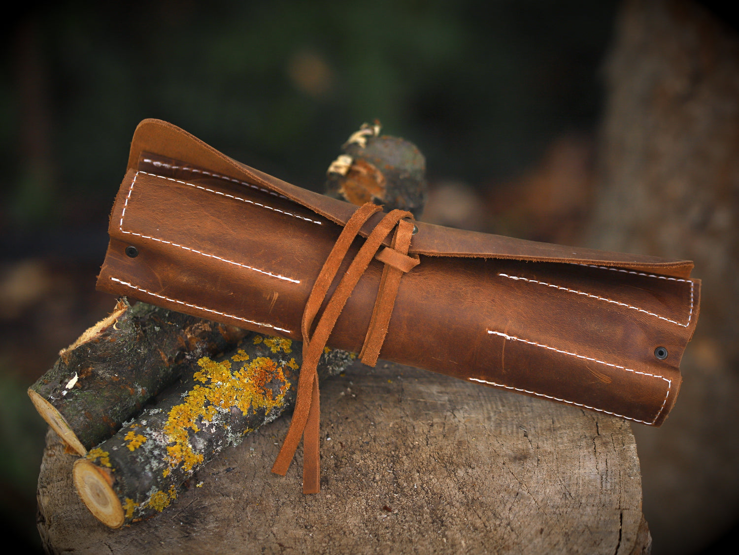 Leder-Werkzeugrolle „Crazy Horse“ | Handgefertigte Rolltasche