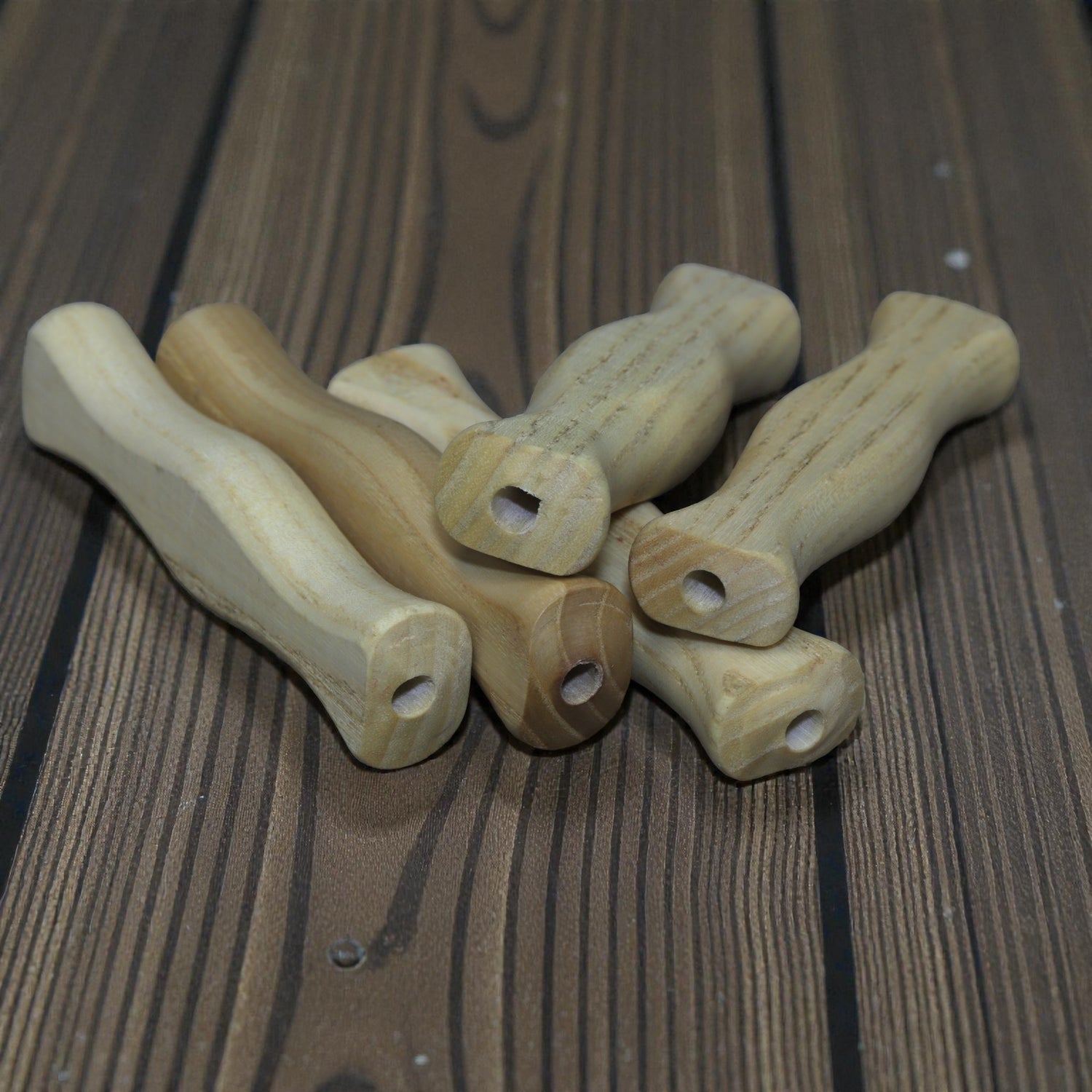 Manche en bois de frêne (fabrication de couteaux et d'outils)