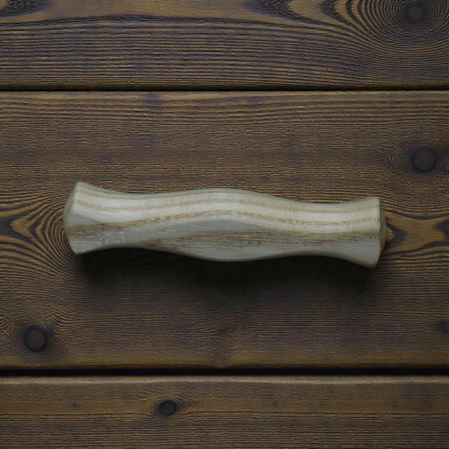 Manche en bois de frêne (fabrication de couteaux et d'outils)