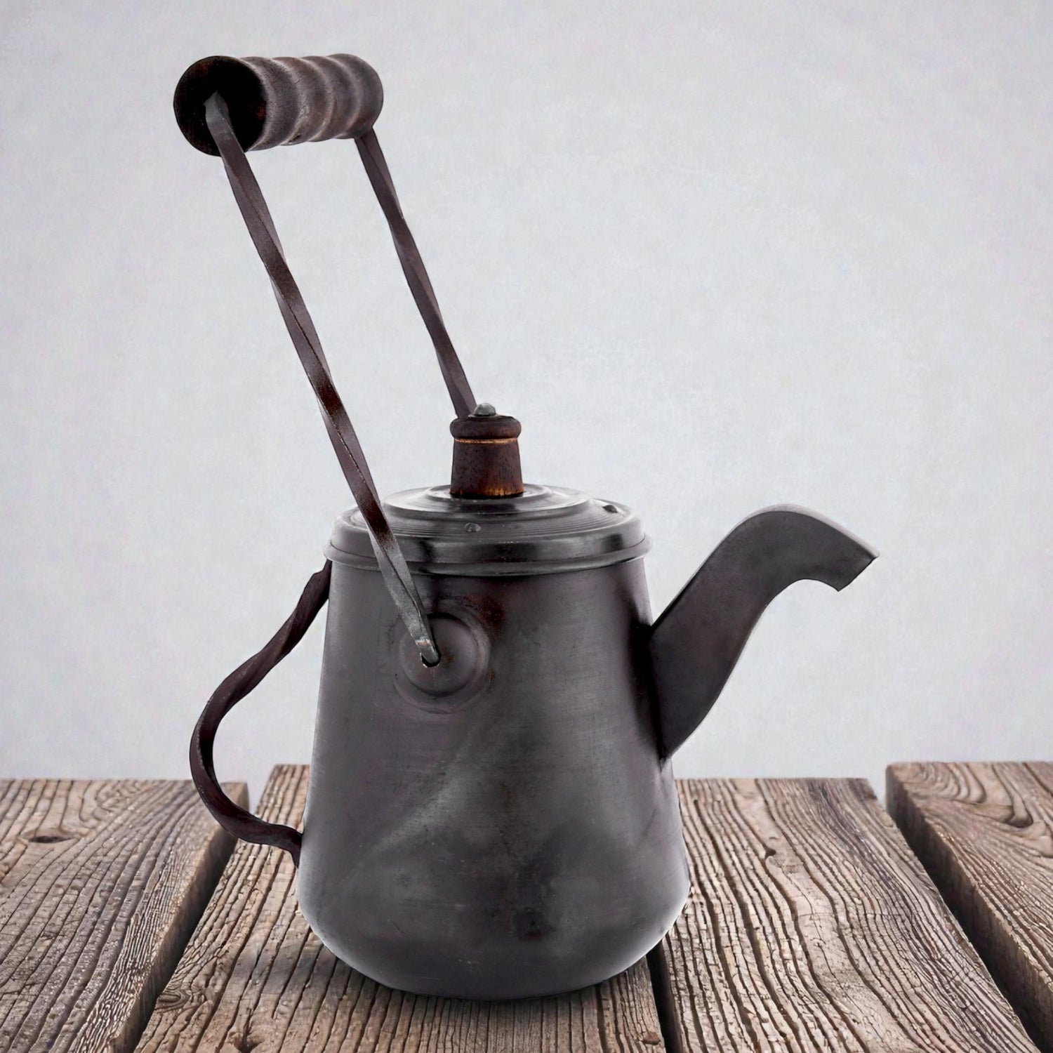 Geschmiedete Lagerkanne 1L