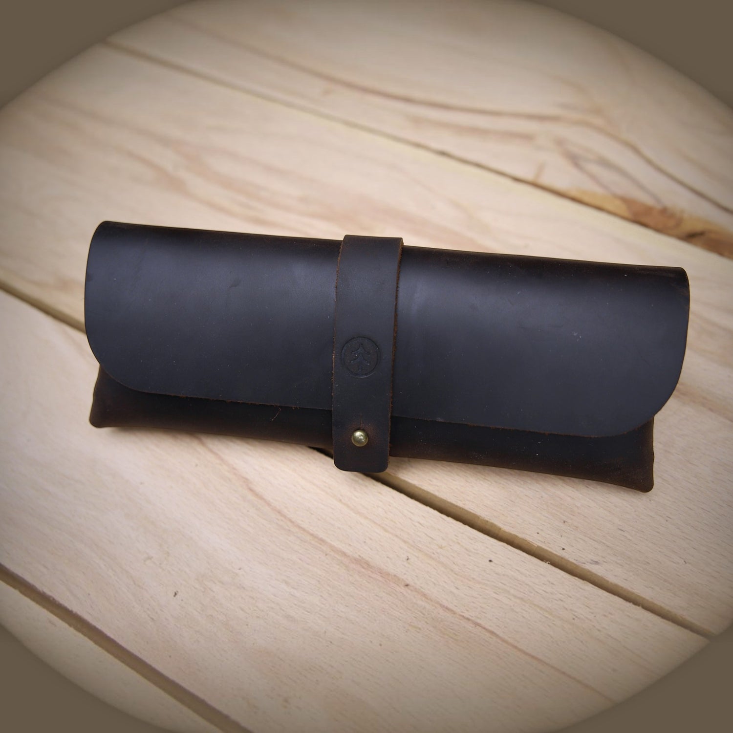 Nahtloses Lederetui für Outdoor & Bushcraft (M, L, XL) – Silent Bushcraft