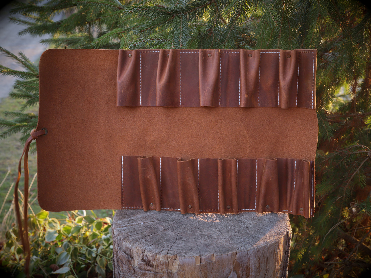 Leder-Werkzeugrolle „Crazy Horse“ | Handgefertigte Rolltasche