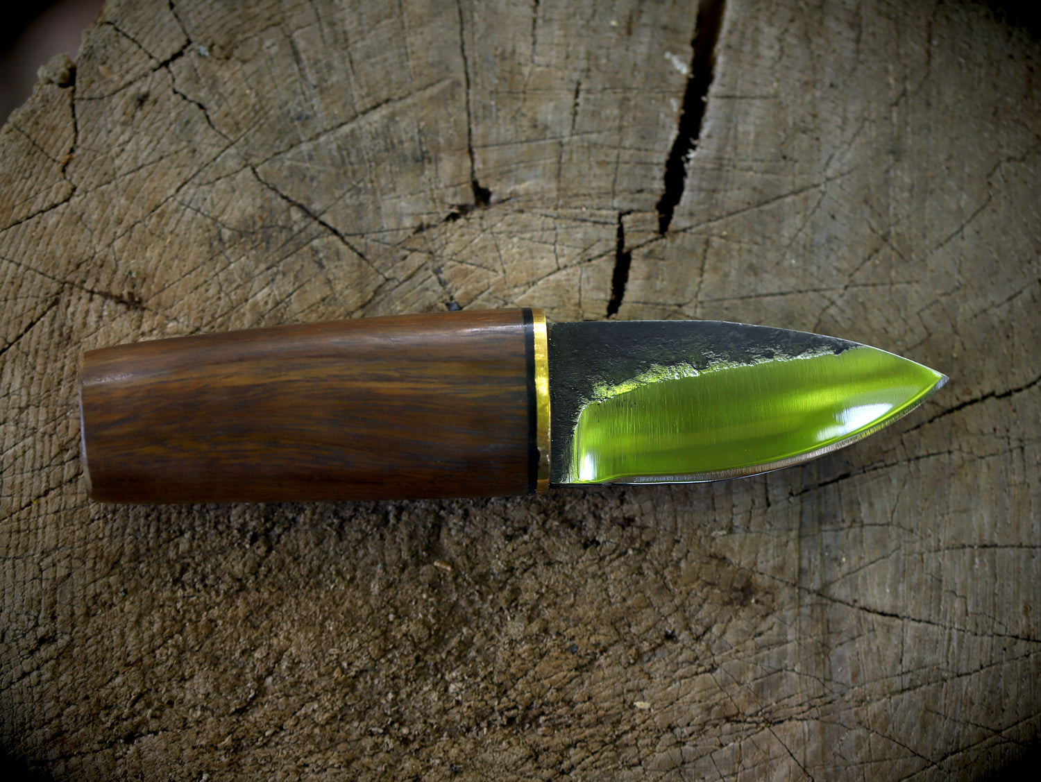 Neck-Knife mit Lederscheide