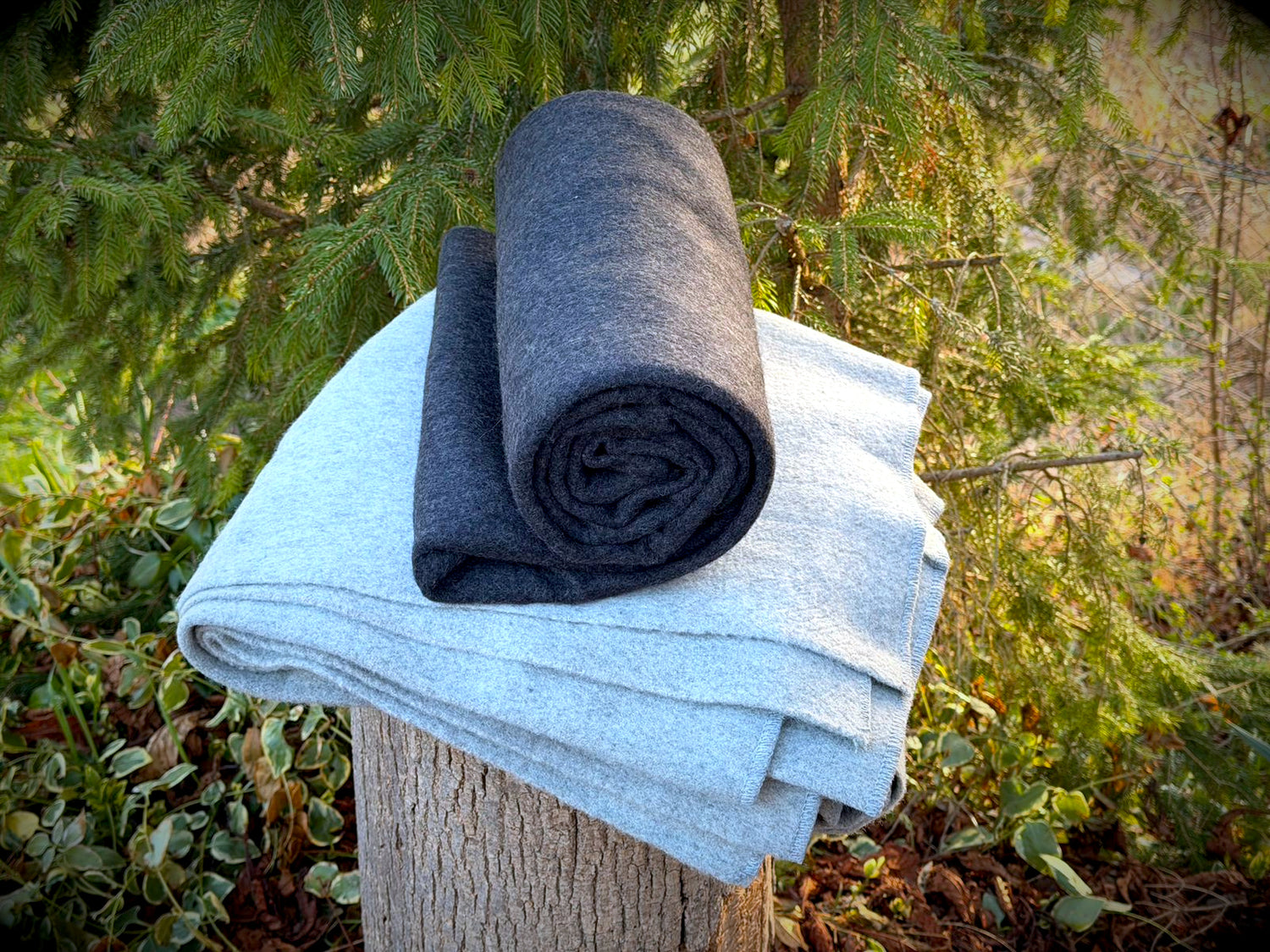 Lagerfeuerdecke – Leichte Outdoor-Decke aus 100% Wolle für die Wildnis