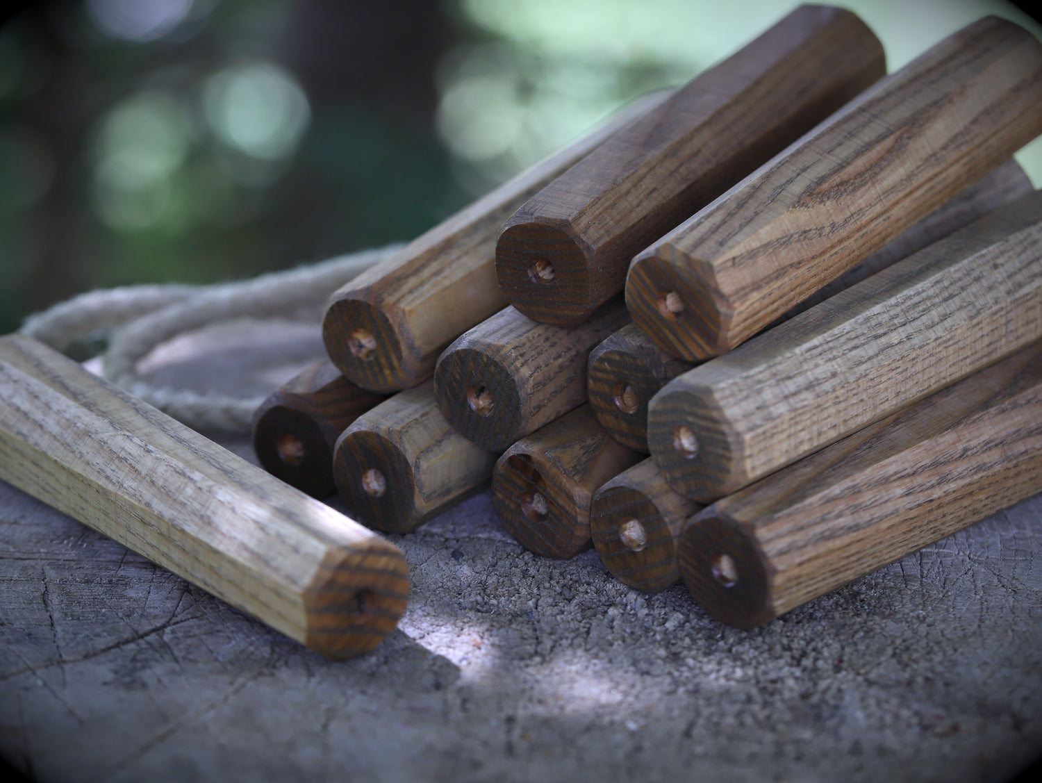 Holzgriff aus Esche (Messer.-, Werkzeugbau)