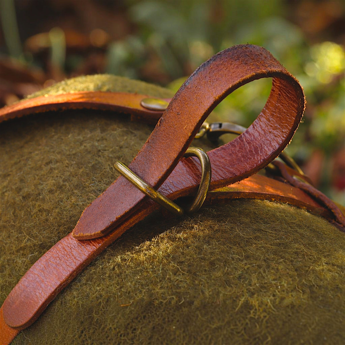 Leder-Deckenhalter & Bedroll-Tragesystem