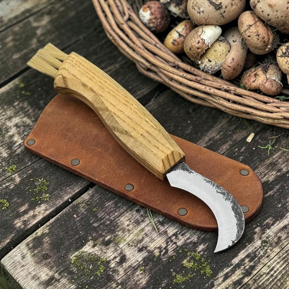 Pilzmesser mit Bürste (geschwungen)